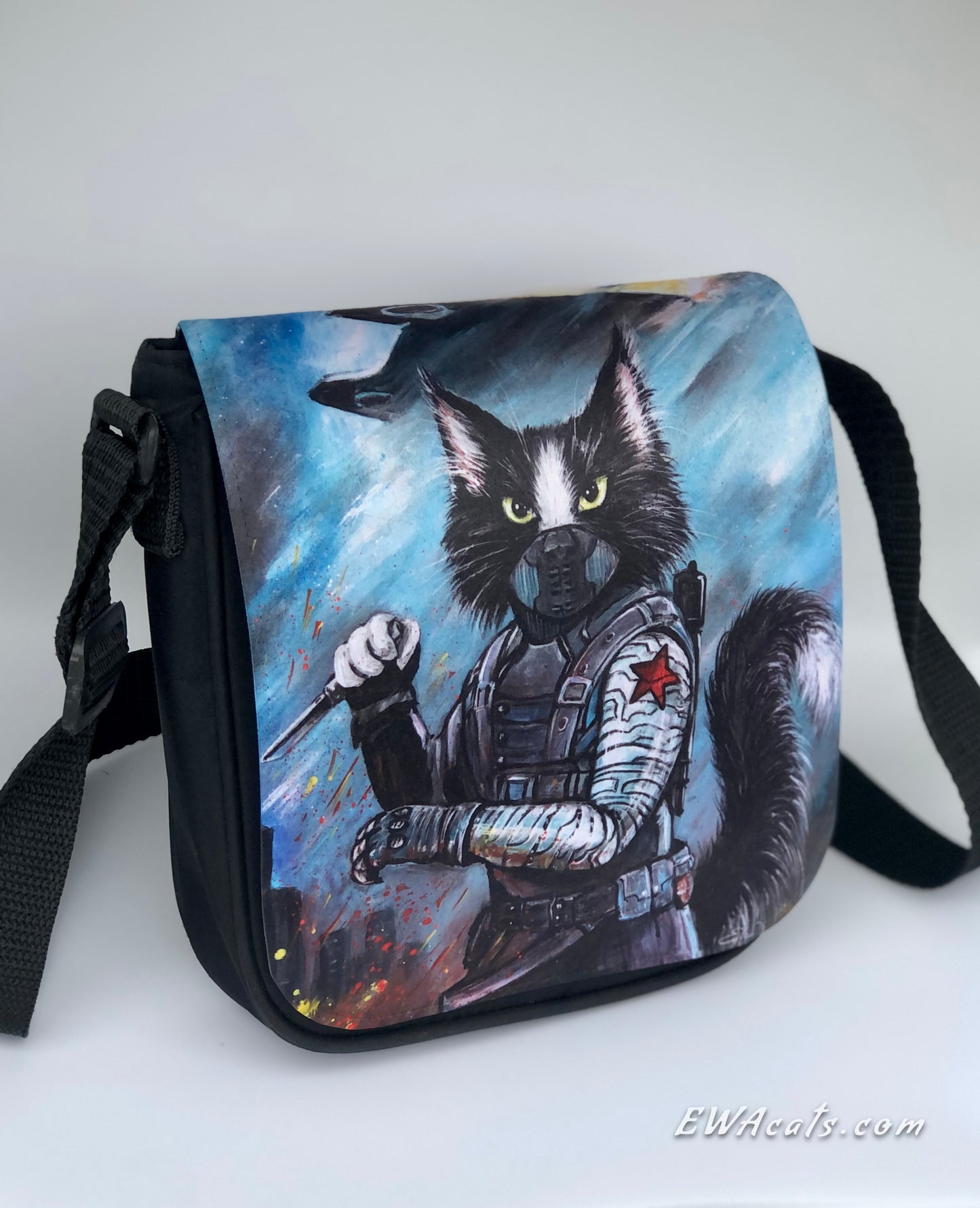 Shoulder Bag "Bucky Cat" with a Removable Flap