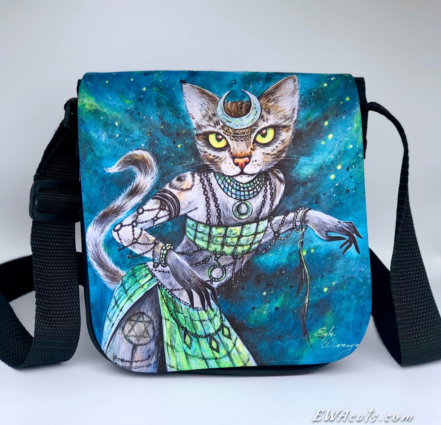 Shoulder Bag "The Encatress" with a Removable Flap