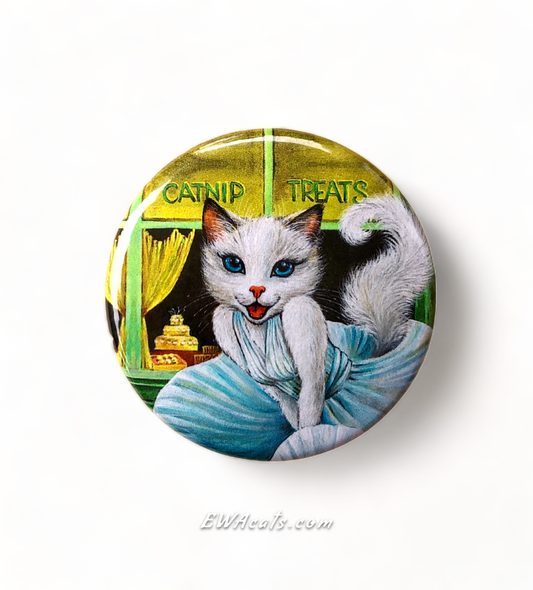 Button "Meowlyn Monroe"