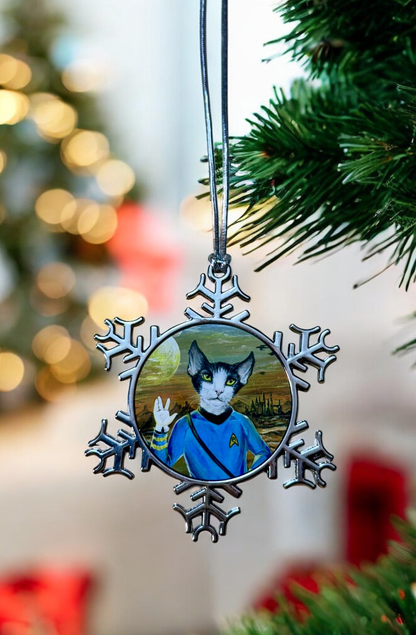 ORNAMENT 3"x 3" Silver Snowflake "Live long and Purr" (Image on both sides)