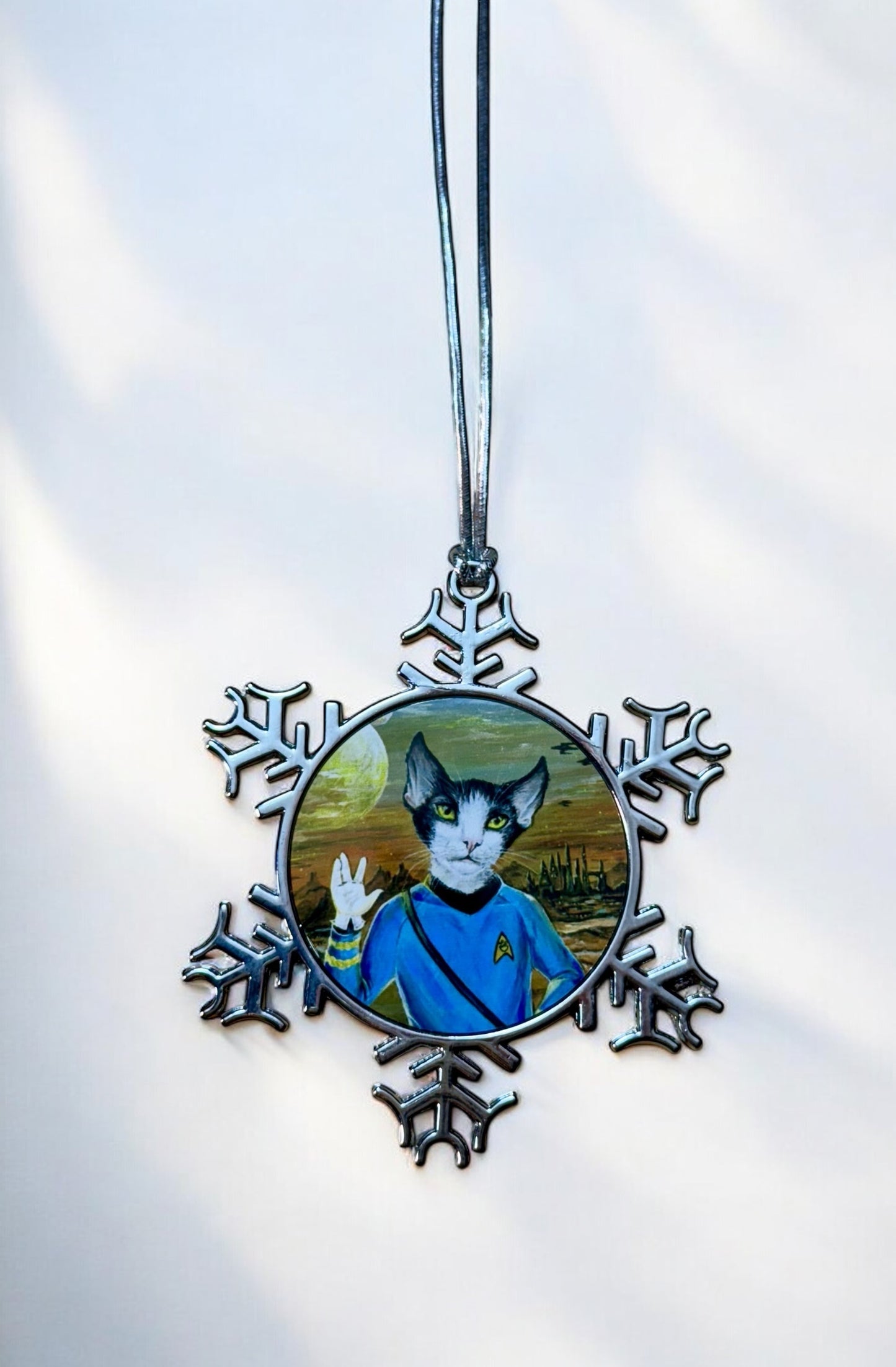 ORNAMENT 3"x 3" Silver Snowflake "Live long and Purr" (Image on both sides)