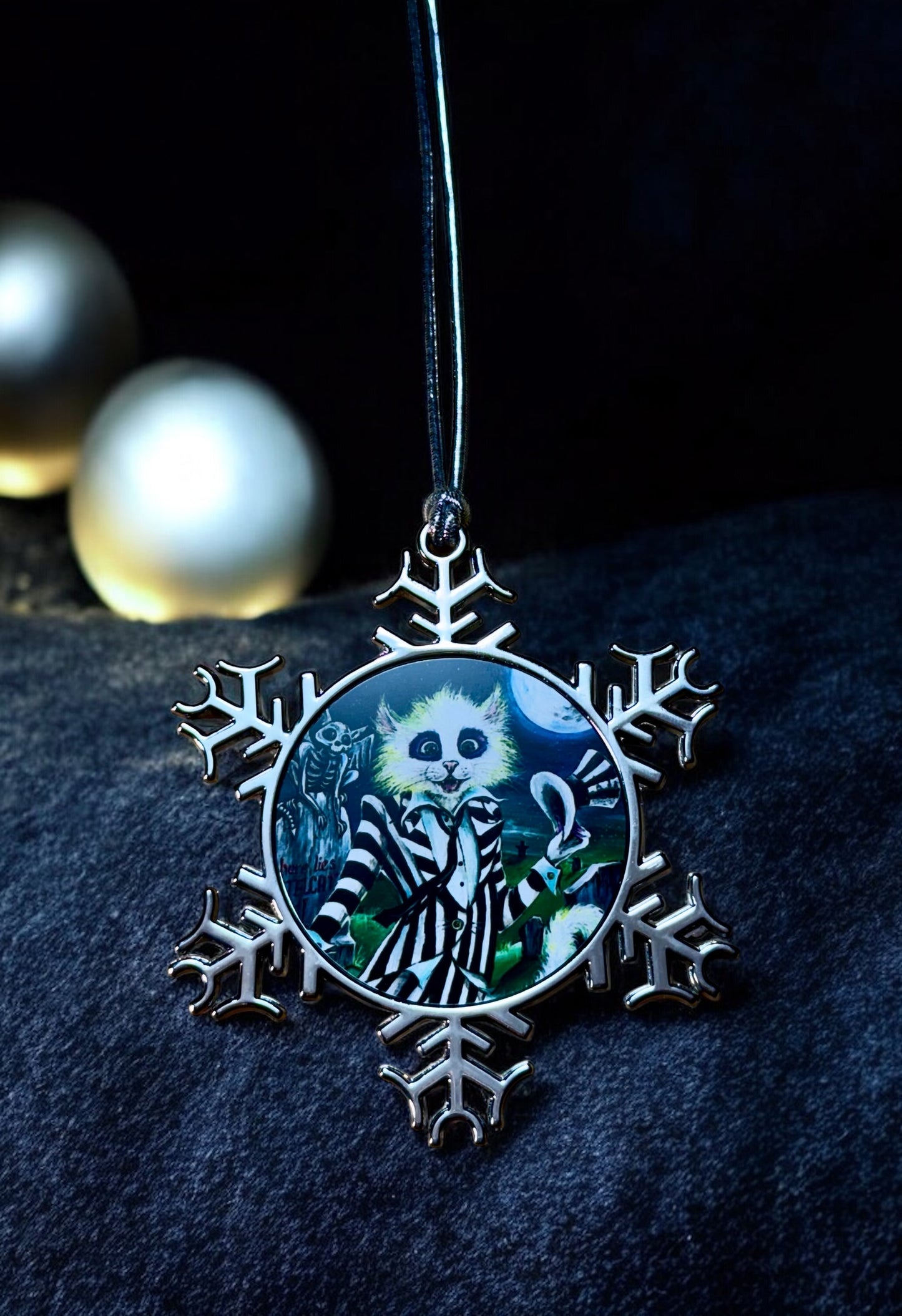 ORNAMENT 3"x 3" Silver Snowflake "BeetleCat" (Image on both sides)