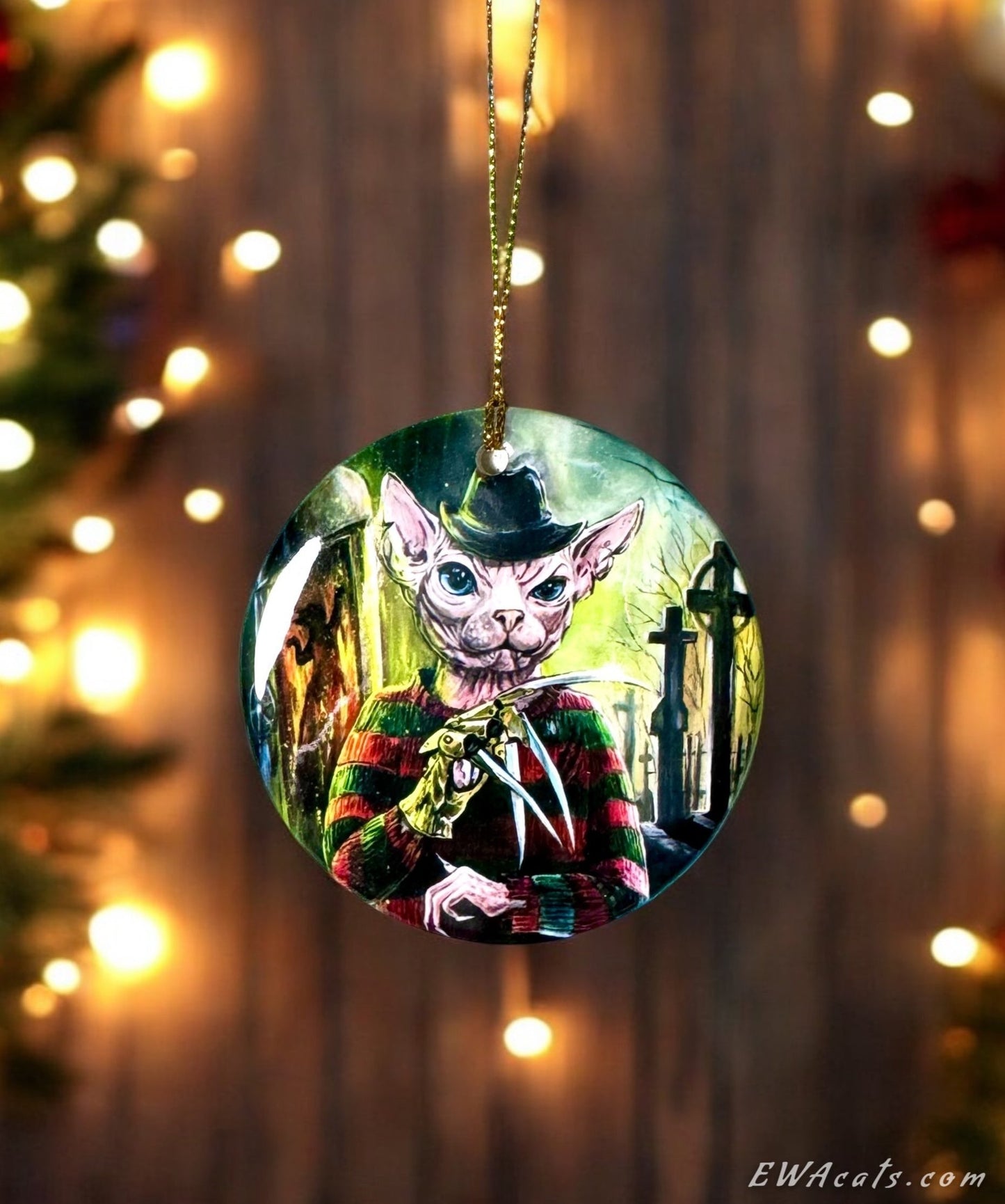 ORNAMENT Porcelain 3"x 3" Round "Freddy Kat"