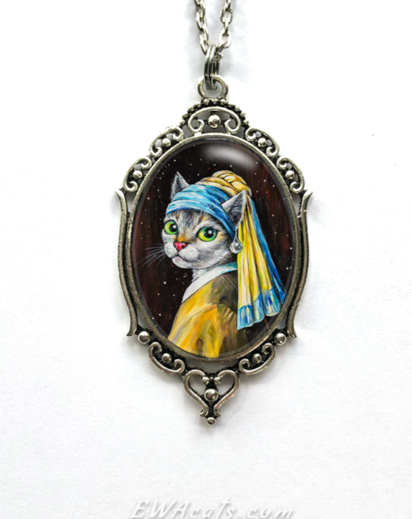 Necklace "Cat With a Pearl Earring"