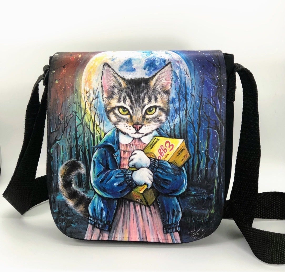 Shoulder Bag "Kittieleven" with a Removable Flap