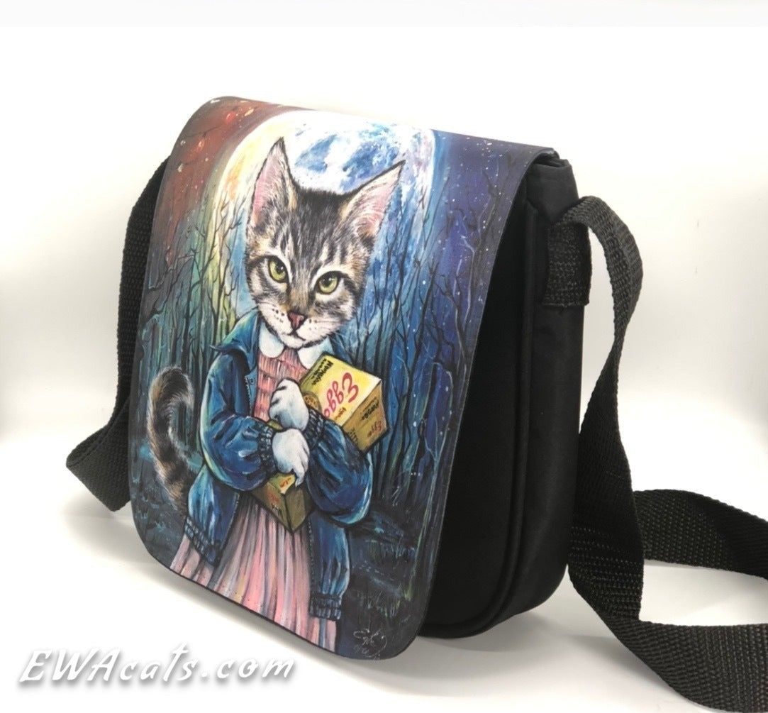 Shoulder Bag "Kittieleven" with a Removable Flap