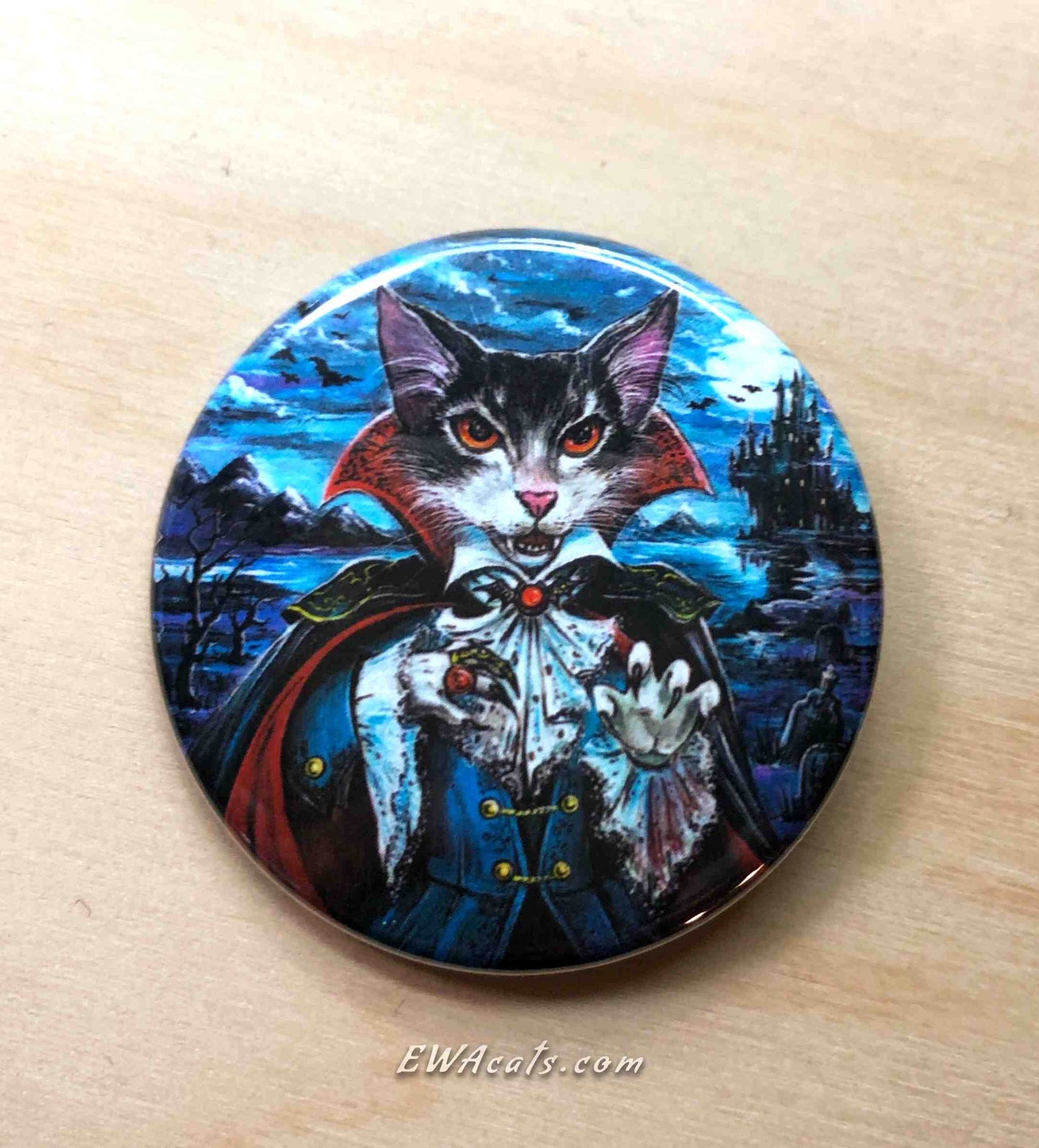 Button "DraCatula"