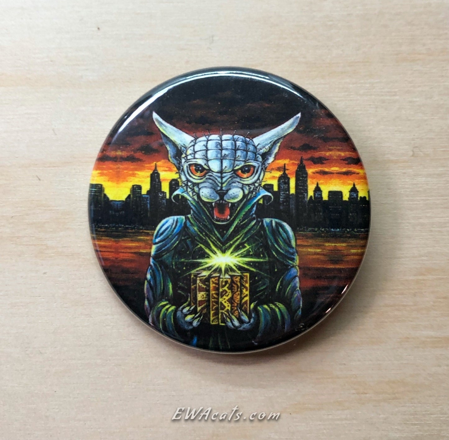Button "Hell Kitty"