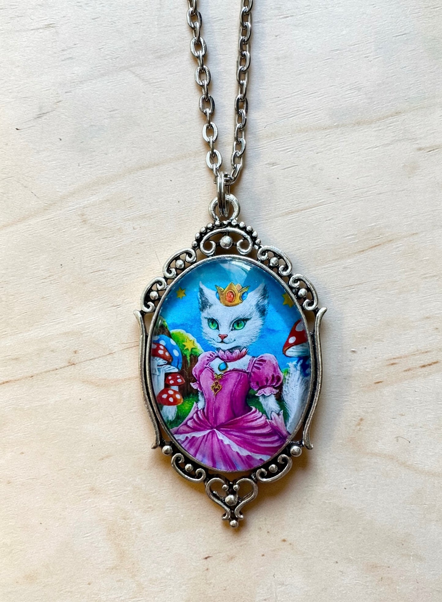 Necklace "Purrincess Peach"
