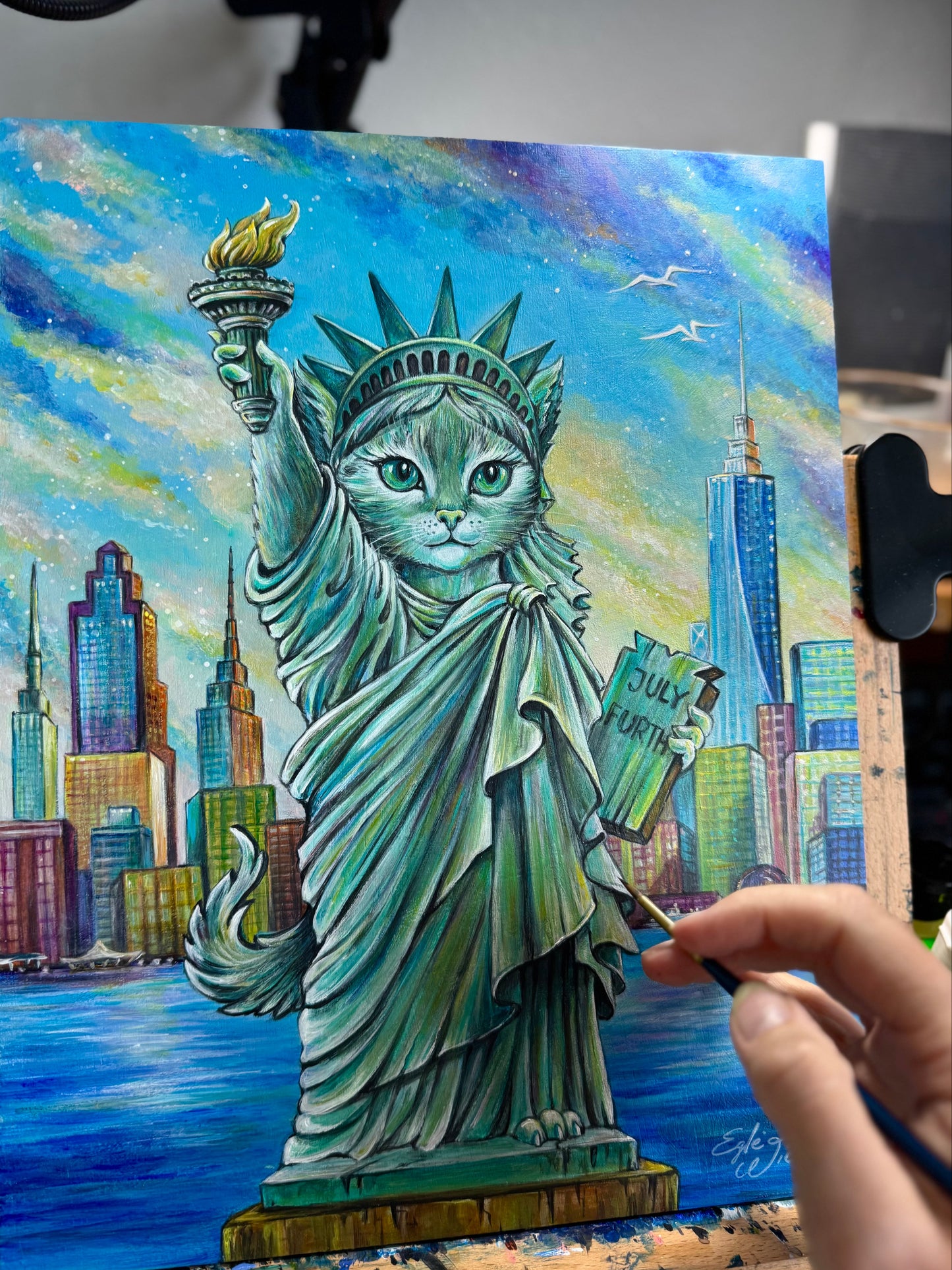 SUPREME MASTER CANVAS  "Statue of Lipurrty" Limited to 5!