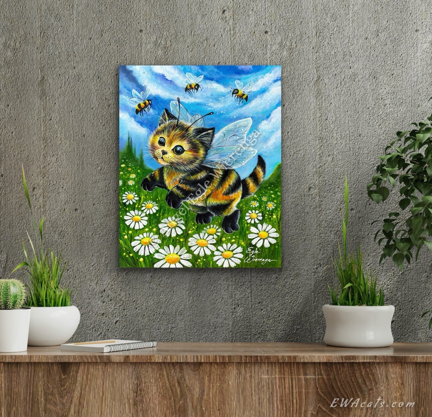 SUPREME MASTER CANVAS "Kitty Bee" Limited to 5!