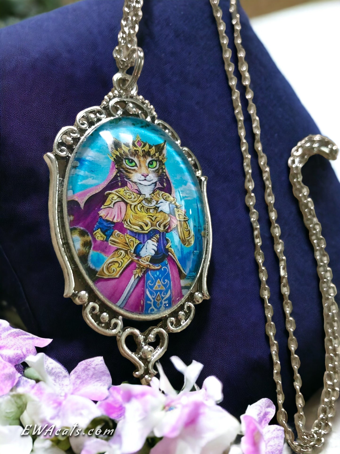 Necklace "Purrincess Zelda"